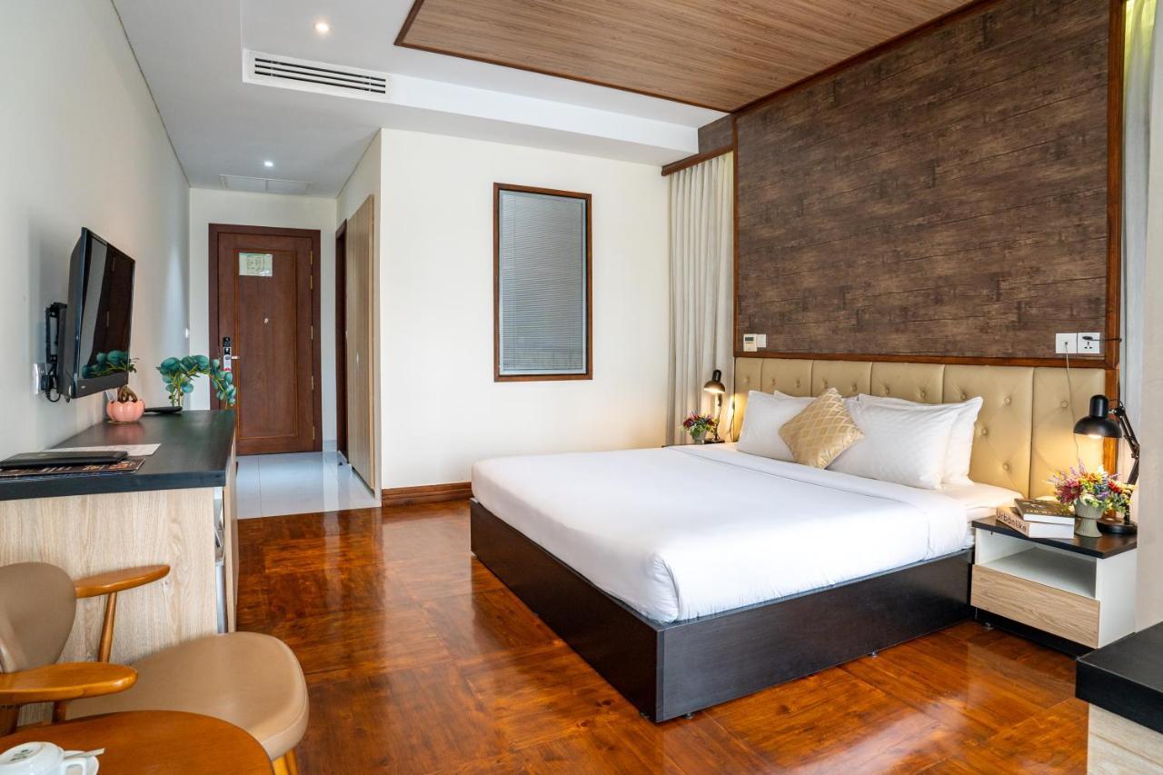 แอลซีเอส โฮเทล แอนด์ อพาร์ตเมนต์ Hotel พนมเปญ ภายนอก รูปภาพ