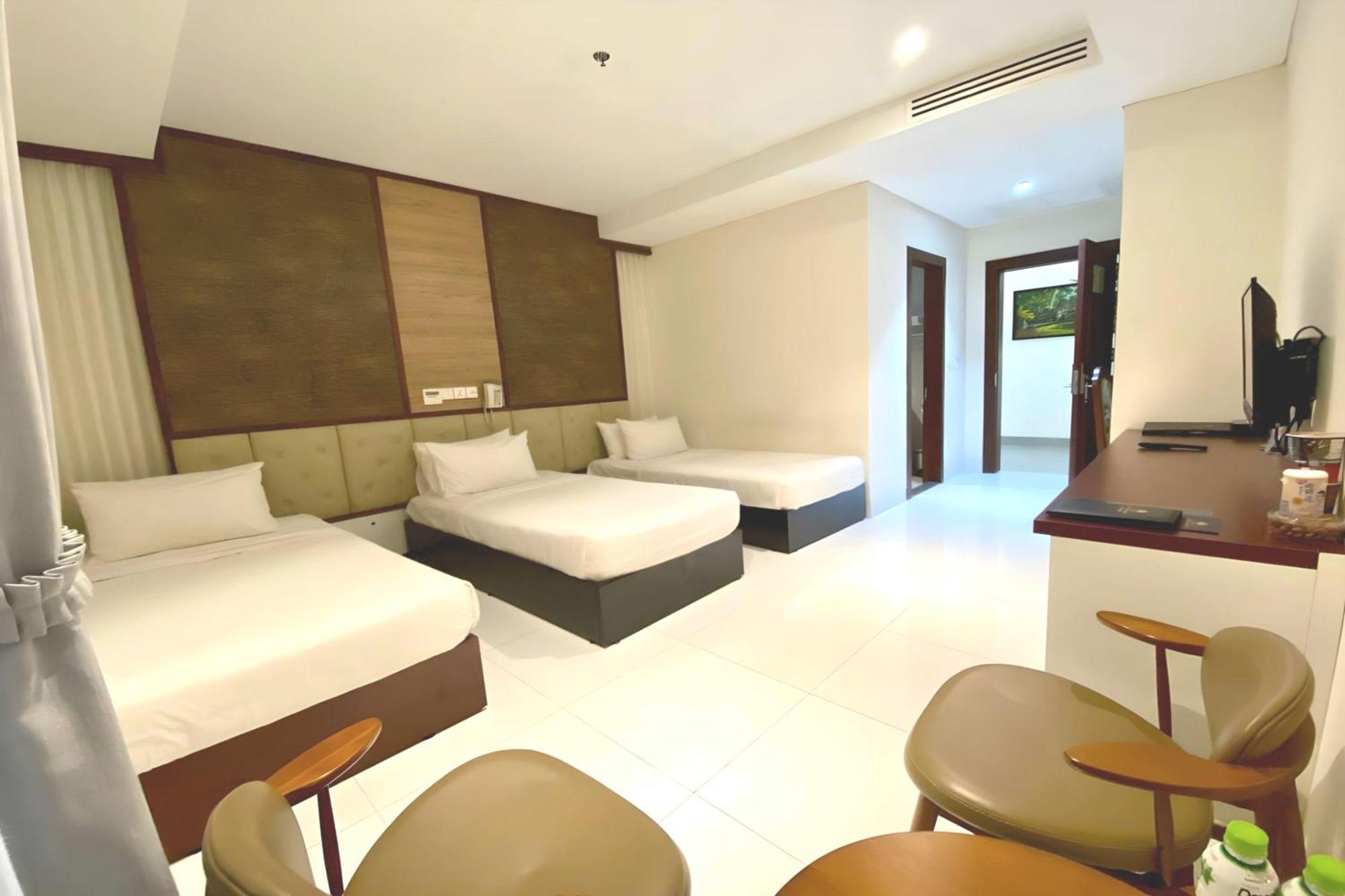 แอลซีเอส โฮเทล แอนด์ อพาร์ตเมนต์ Hotel พนมเปญ ภายนอก รูปภาพ