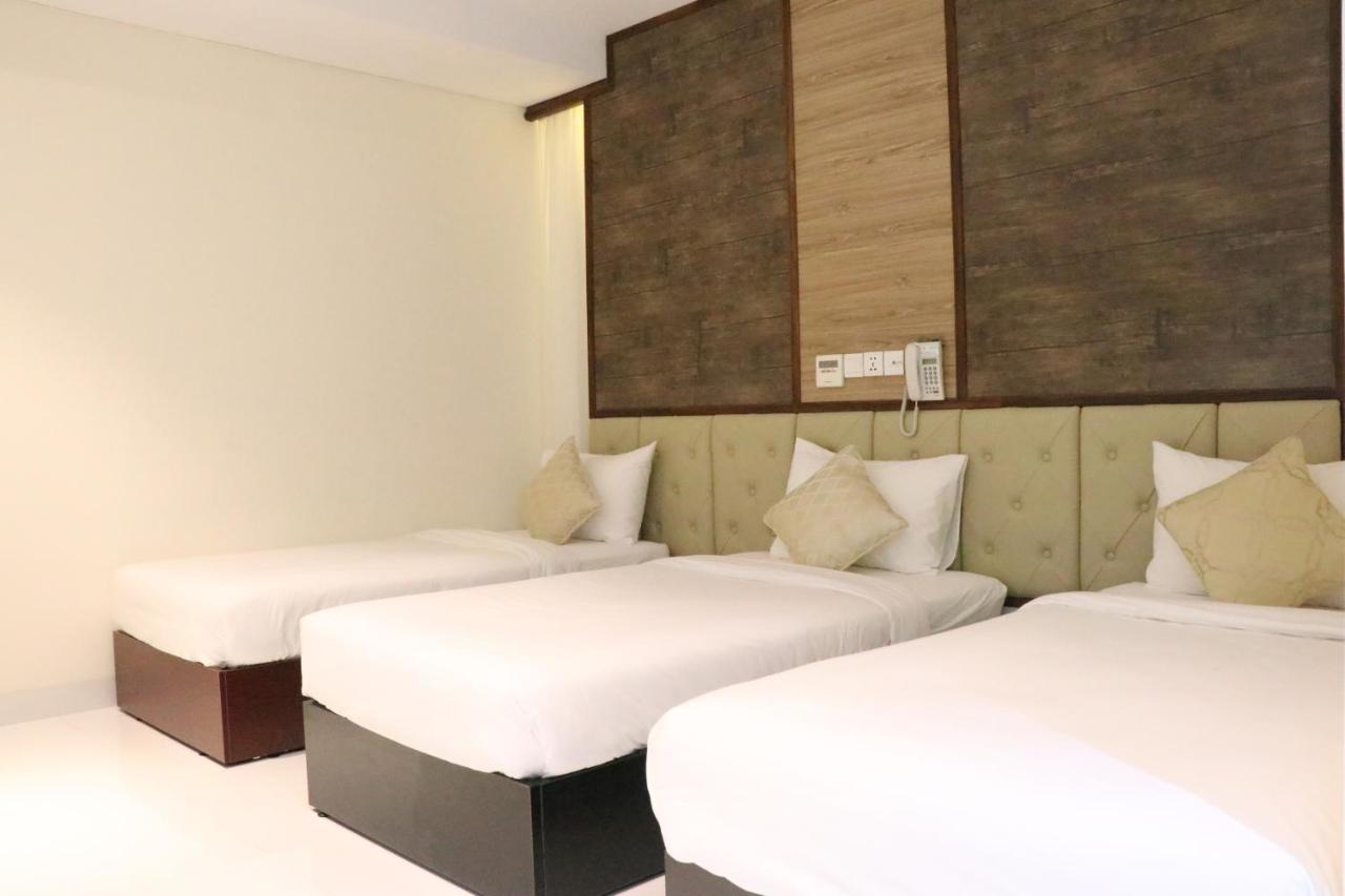แอลซีเอส โฮเทล แอนด์ อพาร์ตเมนต์ Hotel พนมเปญ ภายนอก รูปภาพ